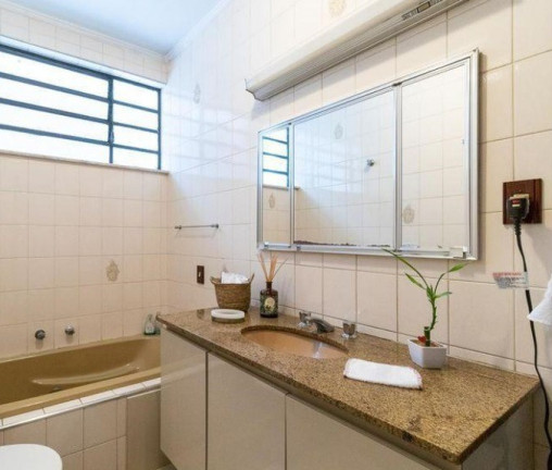 Imagem Casa com 3 Quartos à Venda, 200 m² em Vila Madalena - São Paulo
