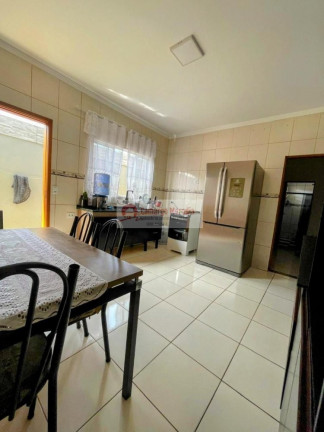 Imagem Casa com 3 Quartos à Venda, 125 m² em Jardim Cacique - Suzano