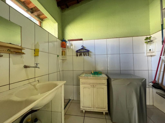 Imagem Casa com 4 Quartos à Venda, 220 m² em Jardim Atlântico - Goiânia