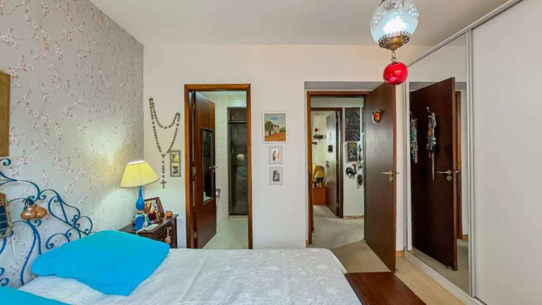 Imagem Apartamento com 3 Quartos à Venda, 99 m² em Floresta - Porto Alegre Imagem Apartamento com 3 Quartos à Venda, 99 m² em Floresta - Porto Alegre