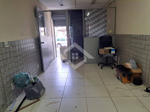 Imagem Galpão para Alugar, 25 m² em Taquara - Rio De Janeiro