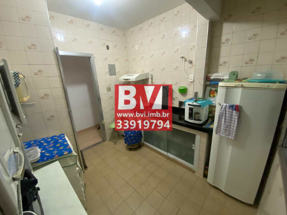 Imagem Casa com 1 Quarto à Venda, 264 m² em Vista Alegre - Rio De Janeiro Imagem Casa com 1 Quarto à Venda, 264 m² em Vista Alegre - Rio De Janeiro