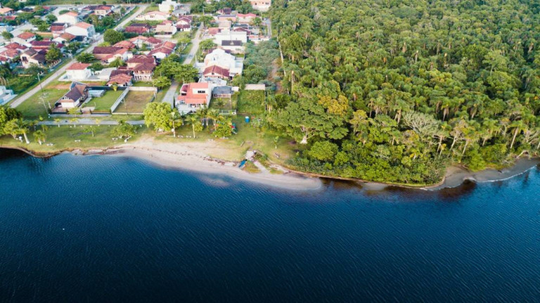 Imagem Terreno à Venda, 301 m² em Pinheiros - Balneário Barra Do Sul
