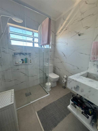 Imagem Casa com 2 Quartos à Venda, 10 m² em Flórida - Praia Grande Imagem Casa com 2 Quartos à Venda, 10 m² em Flórida - Praia Grande
