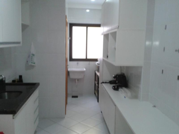 Imagem Apartamento com 3 Quartos à Venda, 79 m² em Stiep - Salvador