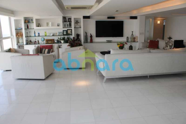 Imagem Apartamento com 4 Quartos à Venda, 420 m² em Copacabana - Rio De Janeiro Imagem Apartamento com 4 Quartos à Venda, 420 m² em Copacabana - Rio De Janeiro