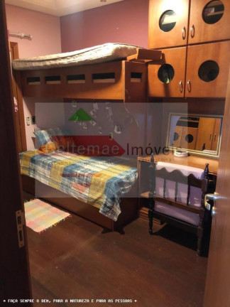 Imagem Casa com 6 Quartos à Venda, 550 m² em Chacaras Catagua - Taubaté Imagem Casa com 6 Quartos à Venda, 550 m² em Chacaras Catagua - Taubaté