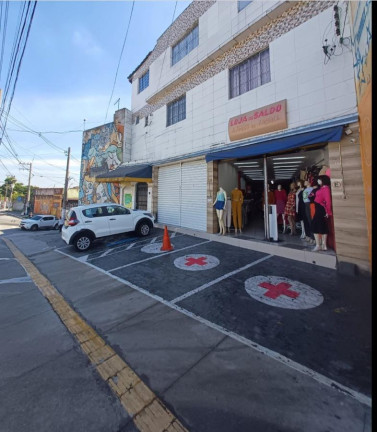 Sala Comercial à Venda, 1.008 m² em Guainases - São Paulo