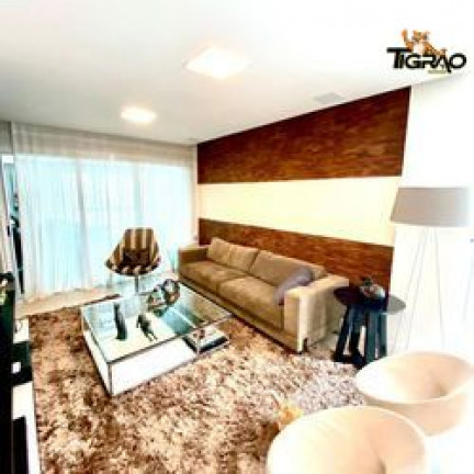 Imagem Apartamento com 2 Quartos à Venda, 158 m² em Centro - Balneário Camboriú