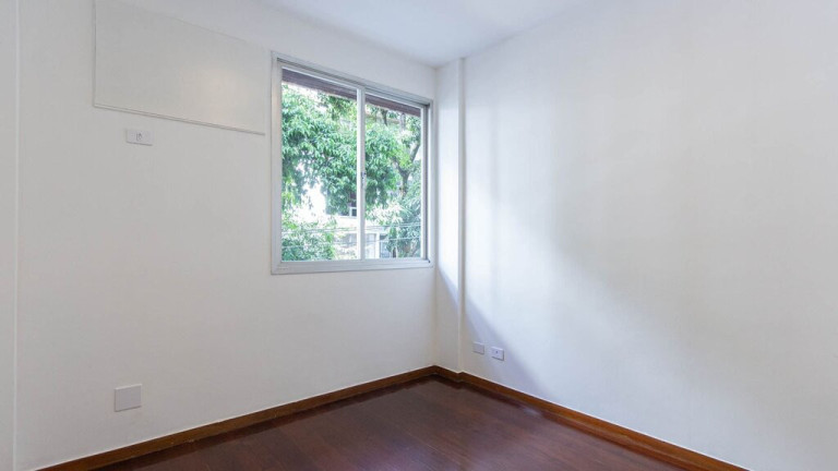 Imagem Apartamento com 3 Quartos à Venda, 117 m² em Leblon - Rio De Janeiro Imagem Apartamento com 3 Quartos à Venda, 117 m² em Leblon - Rio De Janeiro