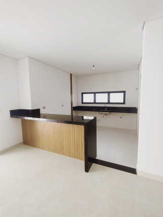 Imagem Sobrado com 3 Quartos à Venda, 167 m² em Portais (polvilho) - Cajamar