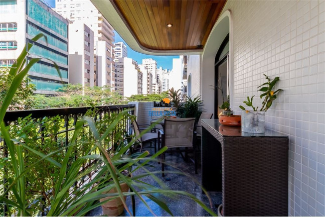 Imagem Apartamento com 4 Quartos à Venda, em Santa Cecília - São Paulo Imagem Apartamento com 4 Quartos à Venda, em Santa Cecília - São Paulo