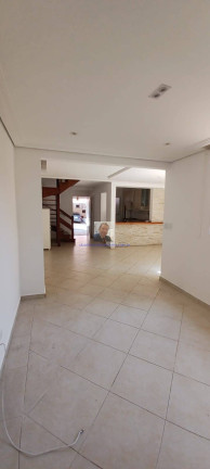 Imagem Casa com 3 Quartos para Alugar,  em Barueri