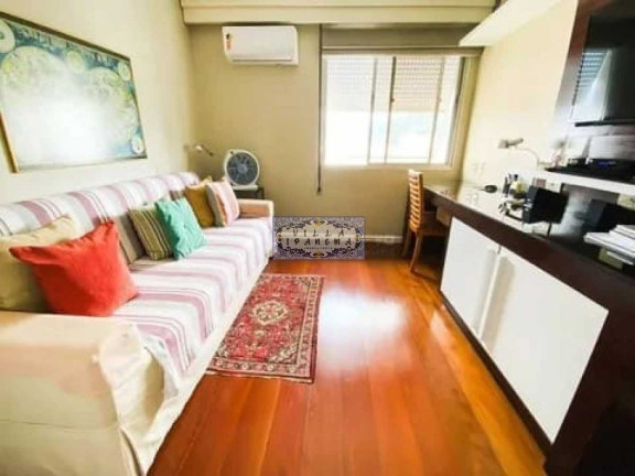 Imagem Apartamento com 3 Quartos à Venda, 124 m² em Flamengo - Rio De Janeiro Imagem Apartamento com 3 Quartos à Venda, 124 m² em Flamengo - Rio De Janeiro