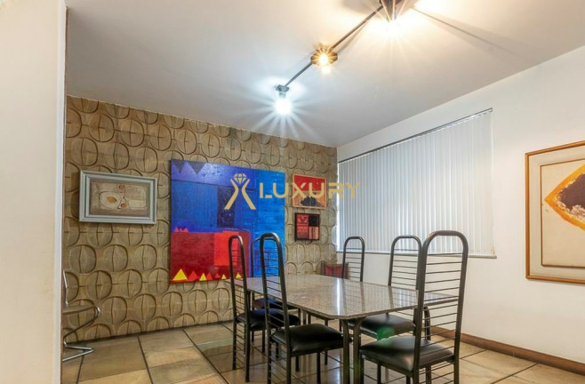 Imagem Imóvel com 4 Quartos à Venda, 500 m² em Santo Antônio - Belo Horizonte