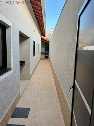 Imagem Casa com 3 Quartos à Venda, 110 m² em Tupi - Praia Grande