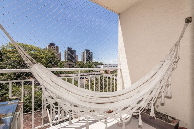 Imagem Imóvel com 3 Quartos à Venda, 76 m² em Jardim Carvalho - Porto Alegre Imagem Imóvel com 3 Quartos à Venda, 76 m² em Jardim Carvalho - Porto Alegre