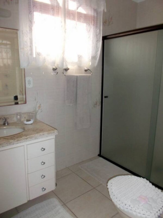 Imagem Casa com 5 Quartos à Venda,  em Bougainvillee 1 - Peruíbe