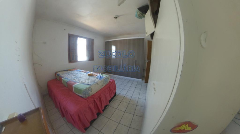 Imagem Casa com 4 Quartos à Venda, 200 m² Imagem Casa com 4 Quartos à Venda, 200 m²
