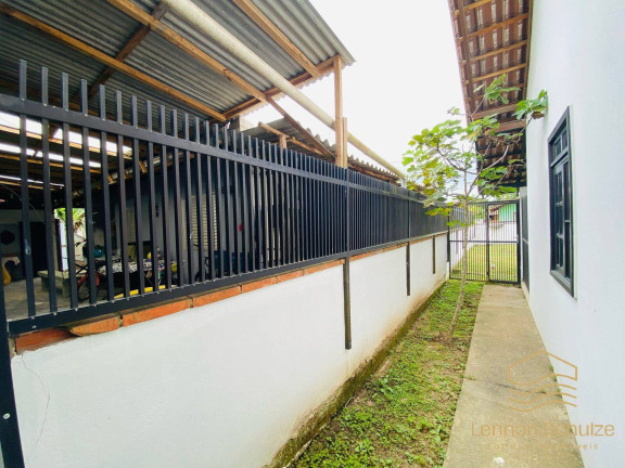 Imagem Casa com 2 Quartos à Venda, 325 m² em Salinas - Balneário Barra Do Sul Imagem Casa com 2 Quartos à Venda, 325 m² em Salinas - Balneário Barra Do Sul