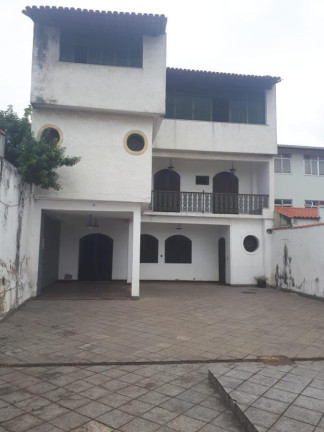 Casa com 3 Quartos à Venda, 305 m² em Campo Grande - Rio De Janeiro