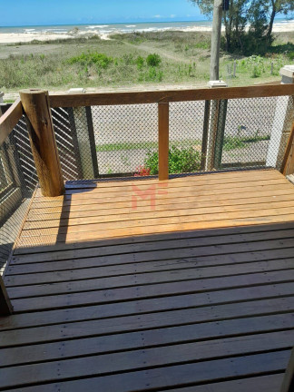 Imagem Casa com 2 Quartos para Alugar,  em Capão Da Canoa