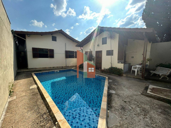 Casa com 3 Quartos à Venda, 162 m² em Vila Helena - Atibaia