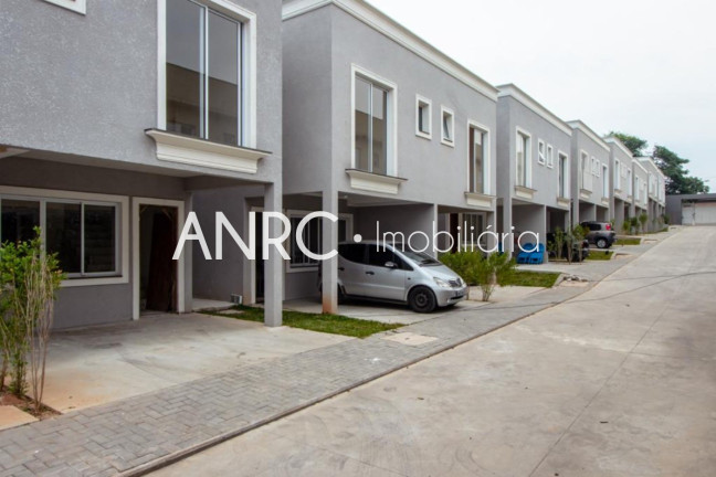 Imagem Casa com 3 Quartos à Venda, 105 m² em Jardim Rancho Alegre - Santana De Parnaíba Imagem Casa com 3 Quartos à Venda, 105 m² em Jardim Rancho Alegre - Santana De Parnaíba