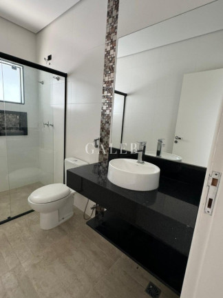 Imagem Casa com 3 Quartos à Venda, 399 m² em Vila Petrópolis - Atibaia Imagem Casa com 3 Quartos à Venda, 399 m² em Vila Petrópolis - Atibaia