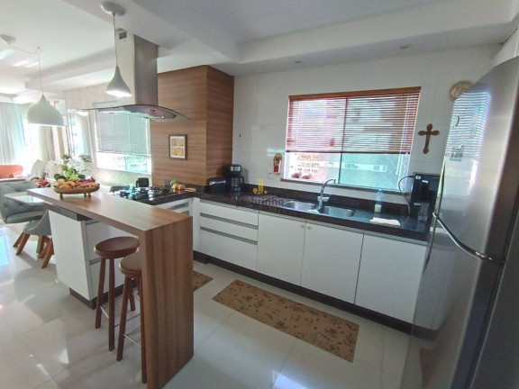 Imagem Apartamento com 2 Quartos para Temporada, 92 m² em Itapema
