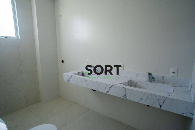Imagem Apartamento com 3 Quartos à Venda, 143 m² em Centro - Balneário Camboriú