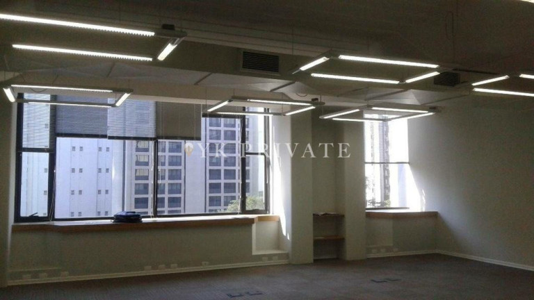 Imagem Sala Comercial à Venda, 375 m² em Cidade Monções - São Paulo Imagem Sala Comercial à Venda, 375 m² em Cidade Monções - São Paulo