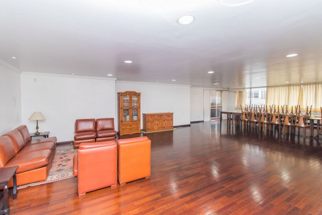 Imagem Apartamento com 3 Quartos à Venda, 151 m² em Independência - Porto Alegre