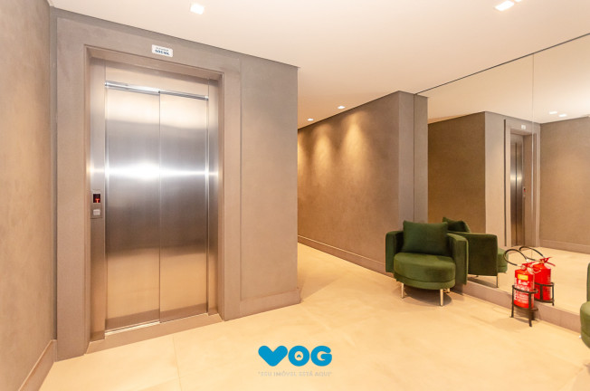 Imagem Imóvel com 3 Quartos à Venda, 184 m² em Rio Branco - Porto Alegre Imagem Imóvel com 3 Quartos à Venda, 184 m² em Rio Branco - Porto Alegre