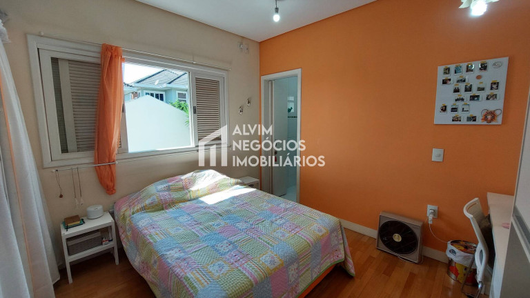 Imagem Sobrado com 5 Quartos à Venda, 314 m² em Urbanova - São José Dos Campos