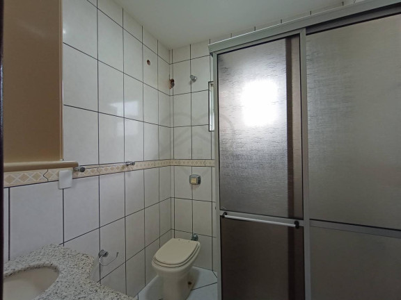 Imagem Casa com 3 Quartos à Venda, 375 m²
