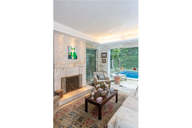 Imagem Casa com 3 Quartos à Venda, 400 m² em Jardim Morumbi - São Paulo Imagem Casa com 3 Quartos à Venda, 400 m² em Jardim Morumbi - São Paulo
