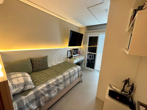 Imagem Apartamento com 2 Quartos à Venda, 68 m² em Embaré - Santos