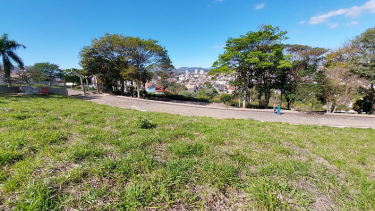 Imagem Terreno à Venda, 894 m² em Jardim América - Bragança Paulista Imagem Terreno à Venda, 894 m² em Jardim América - Bragança Paulista