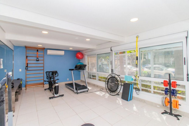 Imagem Imóvel com 3 Quartos à Venda, 102 m² em Menino Deus - Porto Alegre Imagem Imóvel com 3 Quartos à Venda, 102 m² em Menino Deus - Porto Alegre