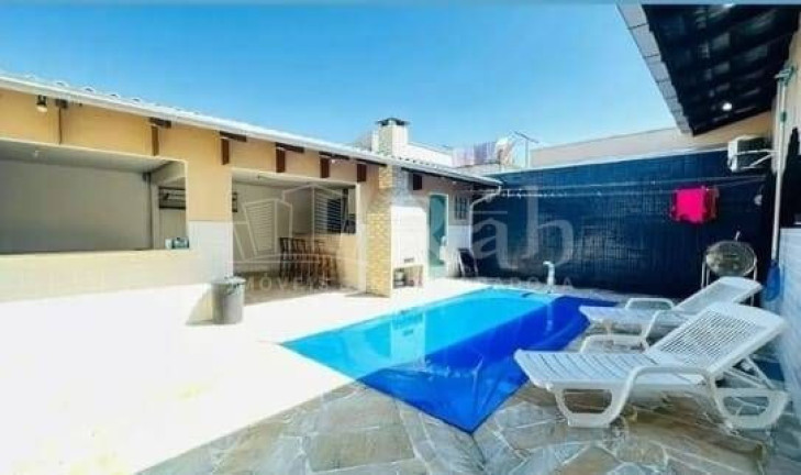 Casa com 3 Quartos à Venda, 160 m² em Cordeiros - Itajaí