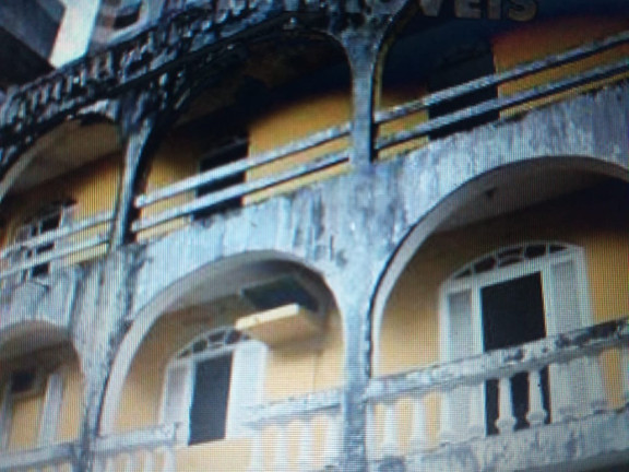 Imagem Casa com 12 Quartos à Venda, em Barra - Salvador Imagem Casa com 12 Quartos à Venda, em Barra - Salvador