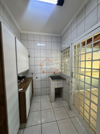 Imagem Casa com 3 Quartos à Venda, 160 m² em Parque Dos Eucaliptos Ii - Mogi Guaçu Imagem Casa com 3 Quartos à Venda, 160 m² em Parque Dos Eucaliptos Ii - Mogi Guaçu