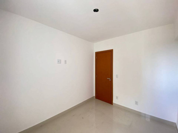 Imagem Apartamento com 3 Quartos à Venda, 76 m² em Jardim Europa - Goiânia
