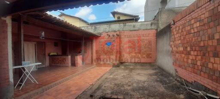 Casa com 3 Quartos à Venda, 217 m² em Giovanini - Coronel Fabriciano