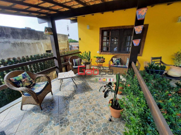 Imagem Casa de Condomínio com 4 Quartos à Venda, 200 m² em Balneário São Pedro Ii - São Pedro Da Aldeia Imagem Casa de Condomínio com 4 Quartos à Venda, 200 m² em Balneário São Pedro Ii - São Pedro Da Aldeia