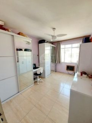 Imagem Apartamento com 3 Quartos à Venda, 107 m² em Centro - Santa Maria Imagem Apartamento com 3 Quartos à Venda, 107 m² em Centro - Santa Maria