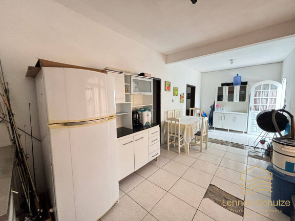 Imagem Sobrado com 6 Quartos à Venda, 225 m² em Centro - Balneário Barra Do Sul