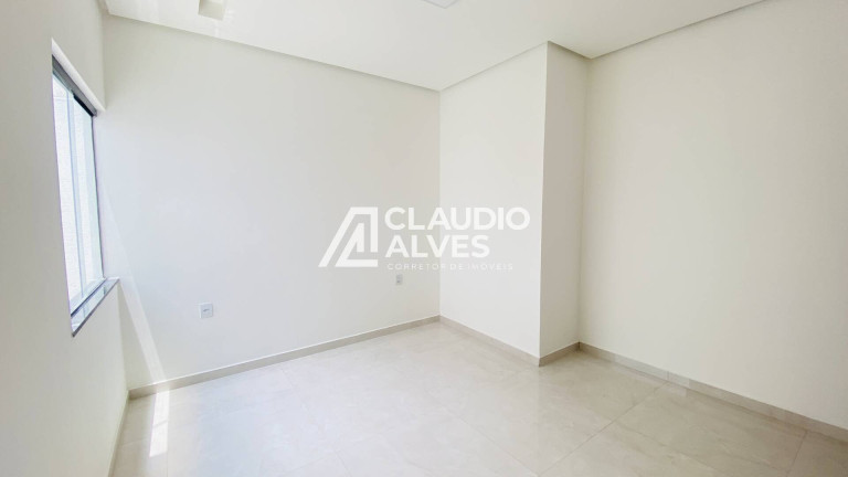 Imagem Casa com 3 Quartos à Venda, 110 m² em Cidade Nova - Feira De Santana