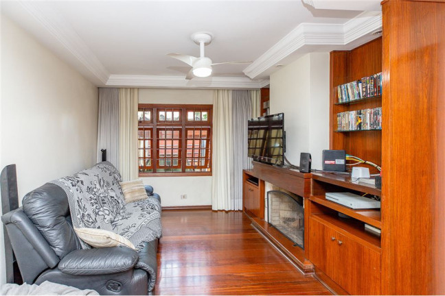 Casa com 3 Quartos à Venda,  em Vila Marari - São Paulo